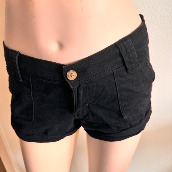Hollister Shorts - Picture 2 of 7